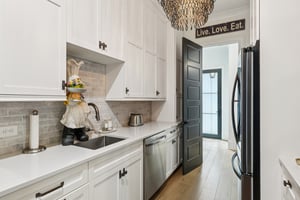 Reinsch Dr-S2802-028.jpg