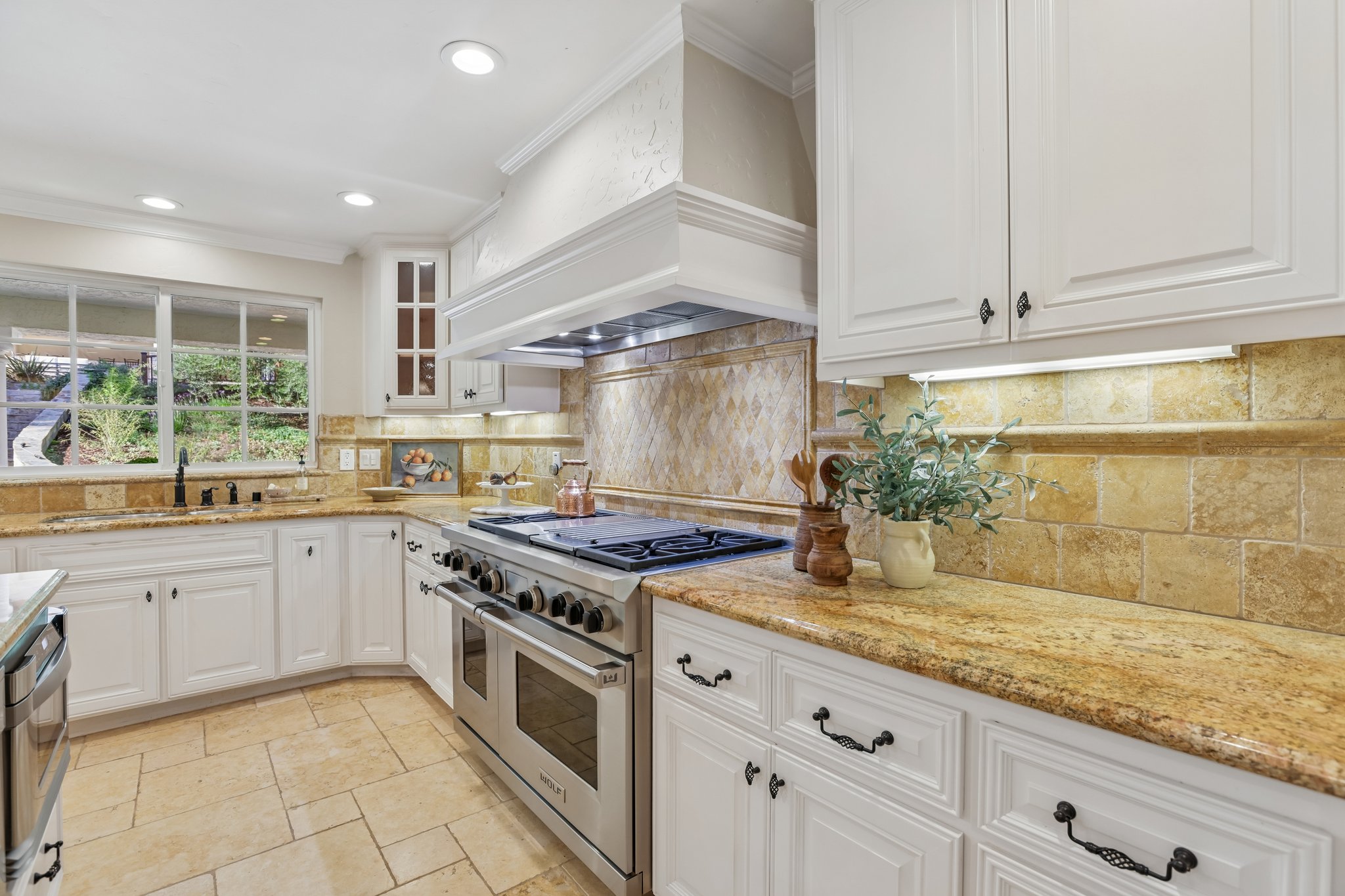 16611 Deerfield Ln-S2909-022.jpg