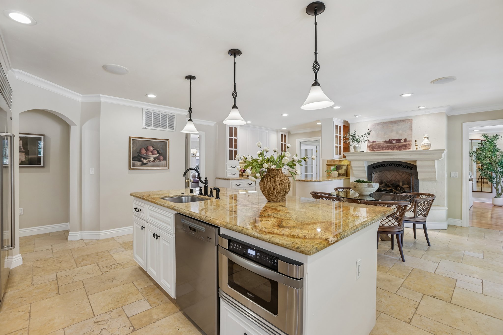 16611 Deerfield Ln-S2909-023.jpg