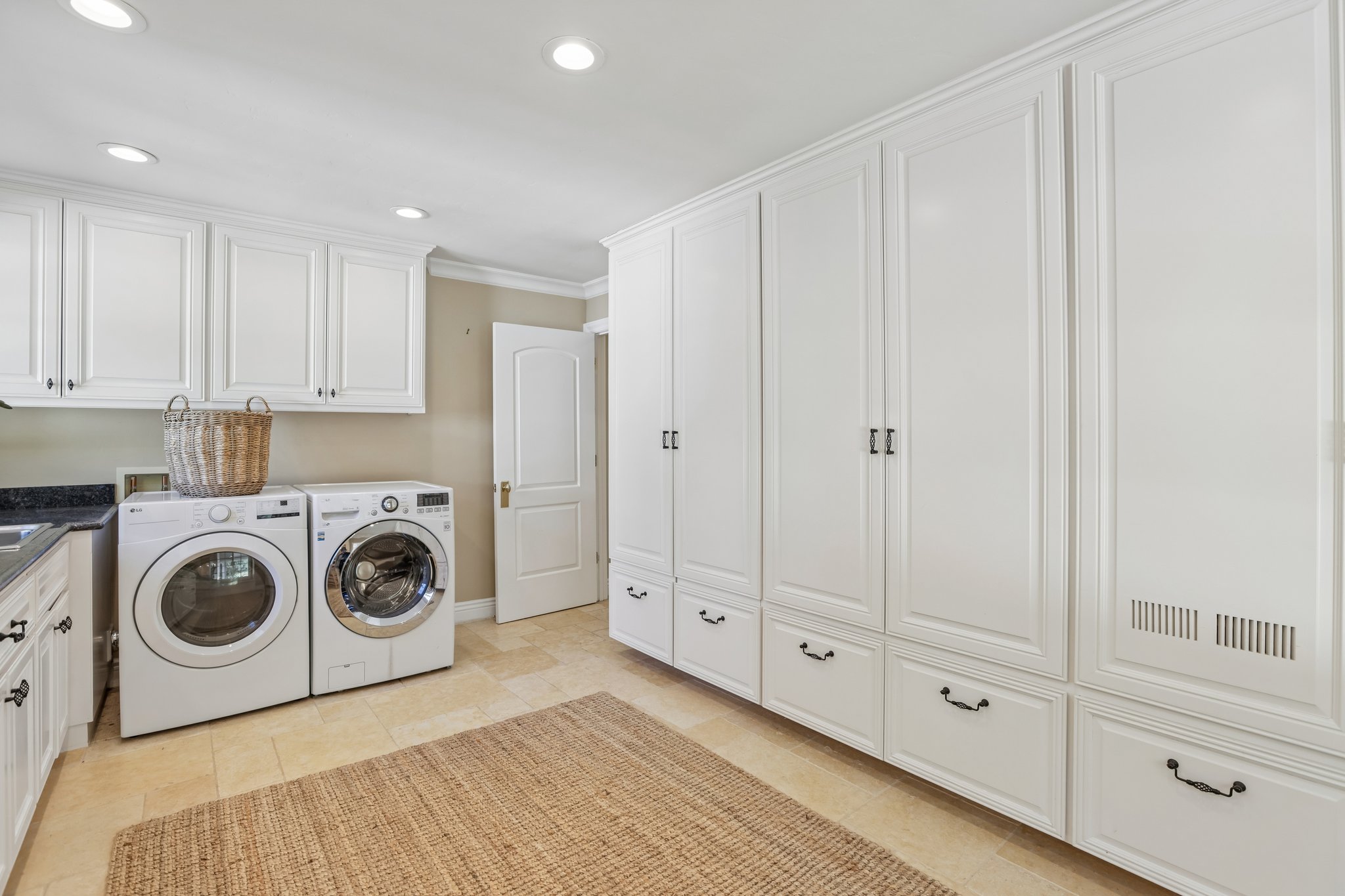 16611 Deerfield Ln-S2909-030.jpg