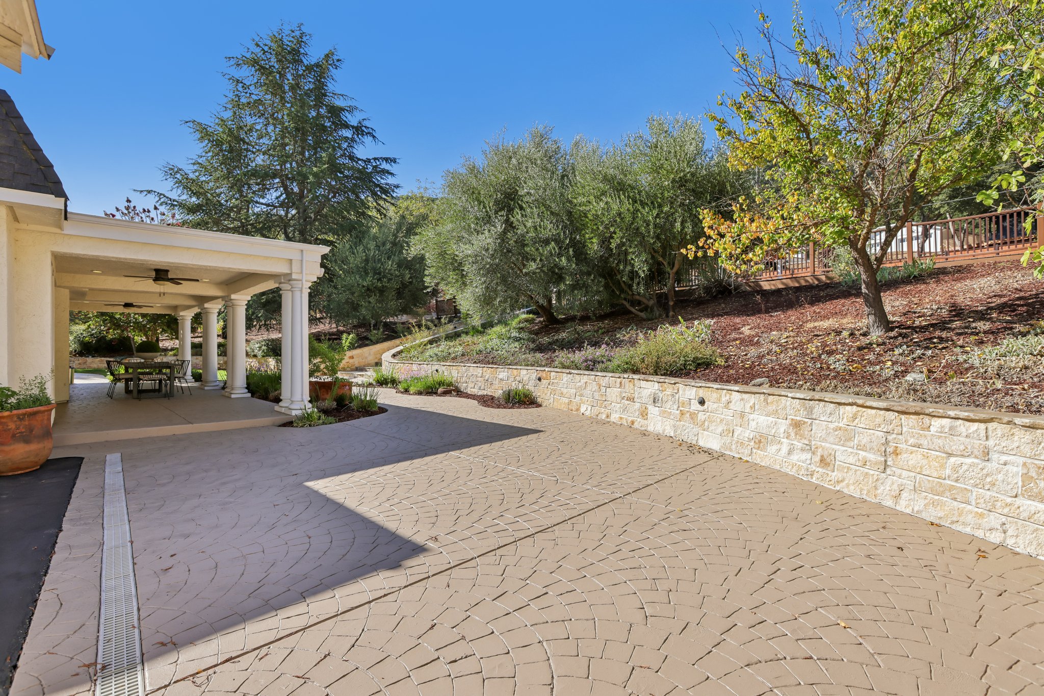 16611 Deerfield Ln-S2909-074.jpg