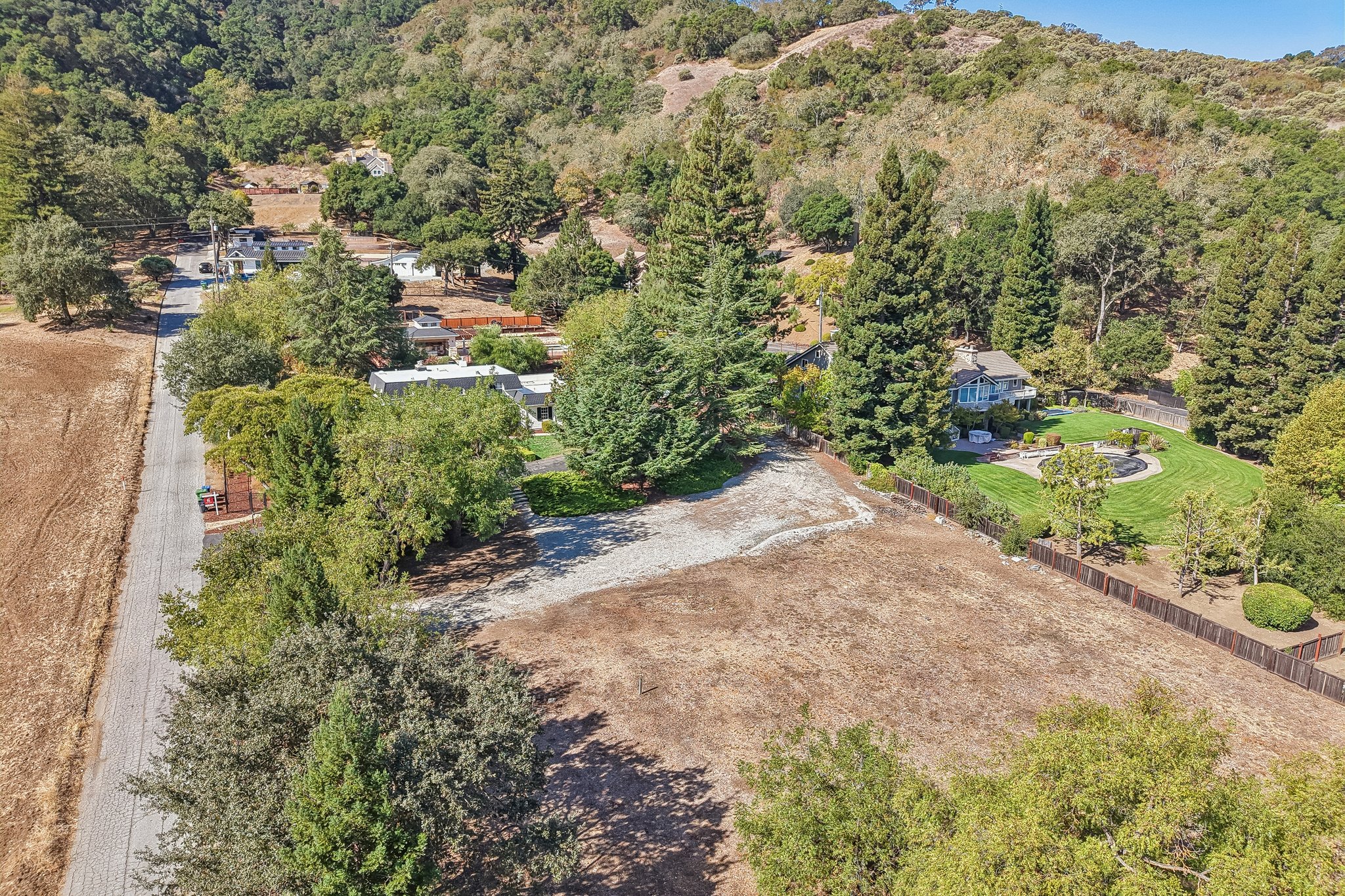16611 Deerfield Ln-S2909-102.jpg