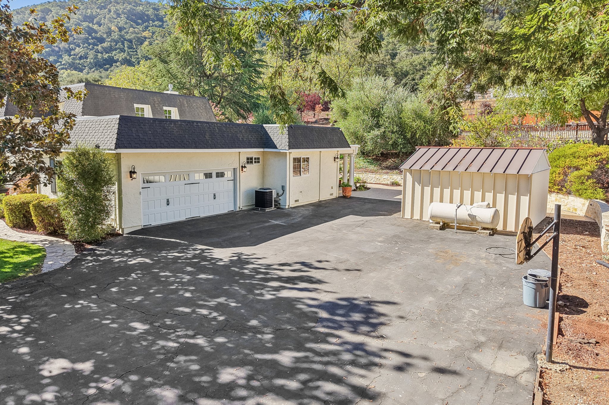 16611 Deerfield Ln-S2909-106.jpg