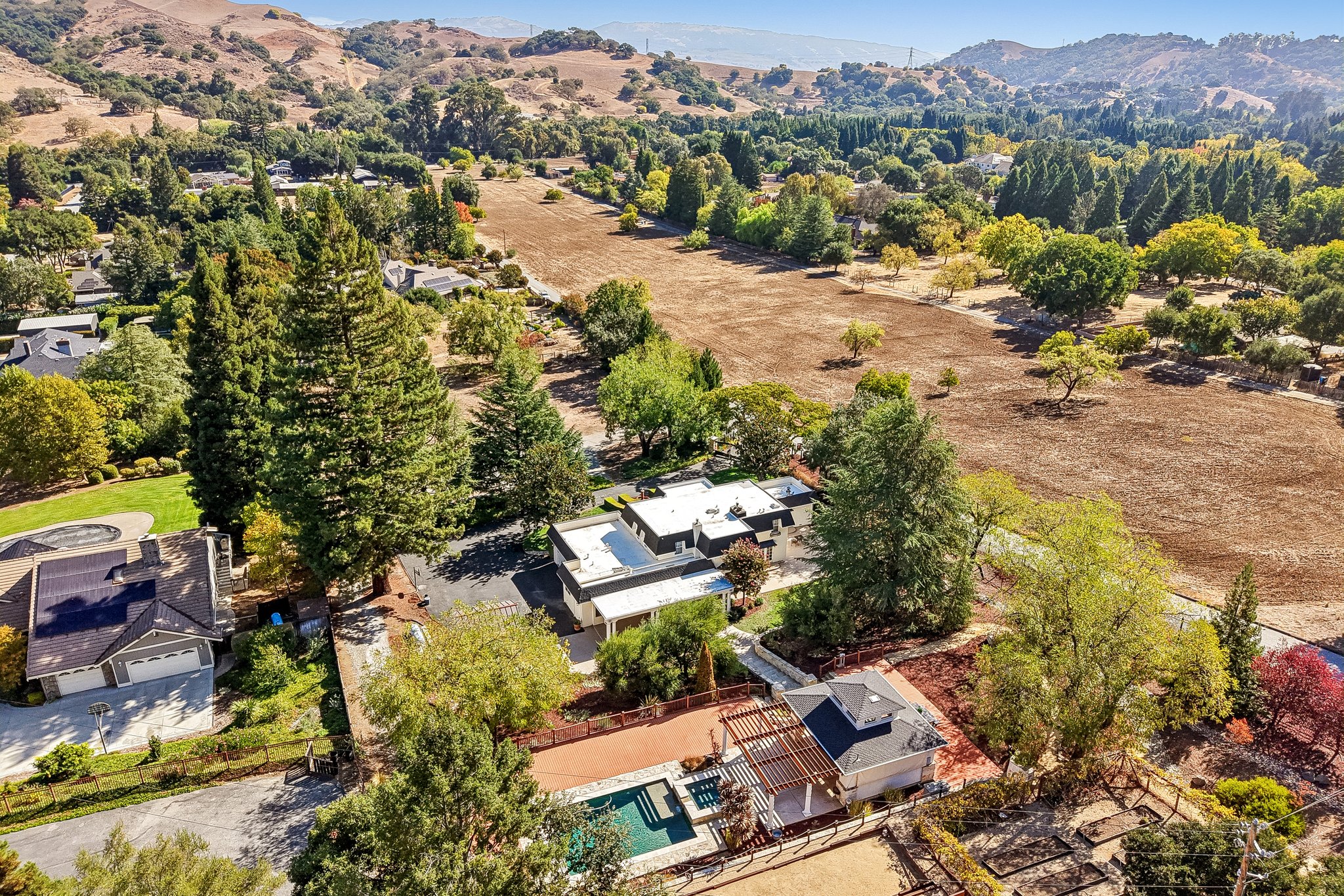 16611 Deerfield Ln-S2909-108.jpg