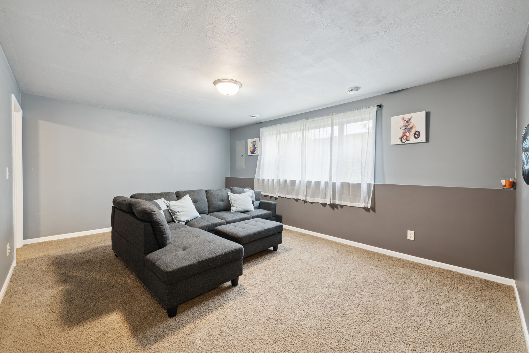 16_Interior