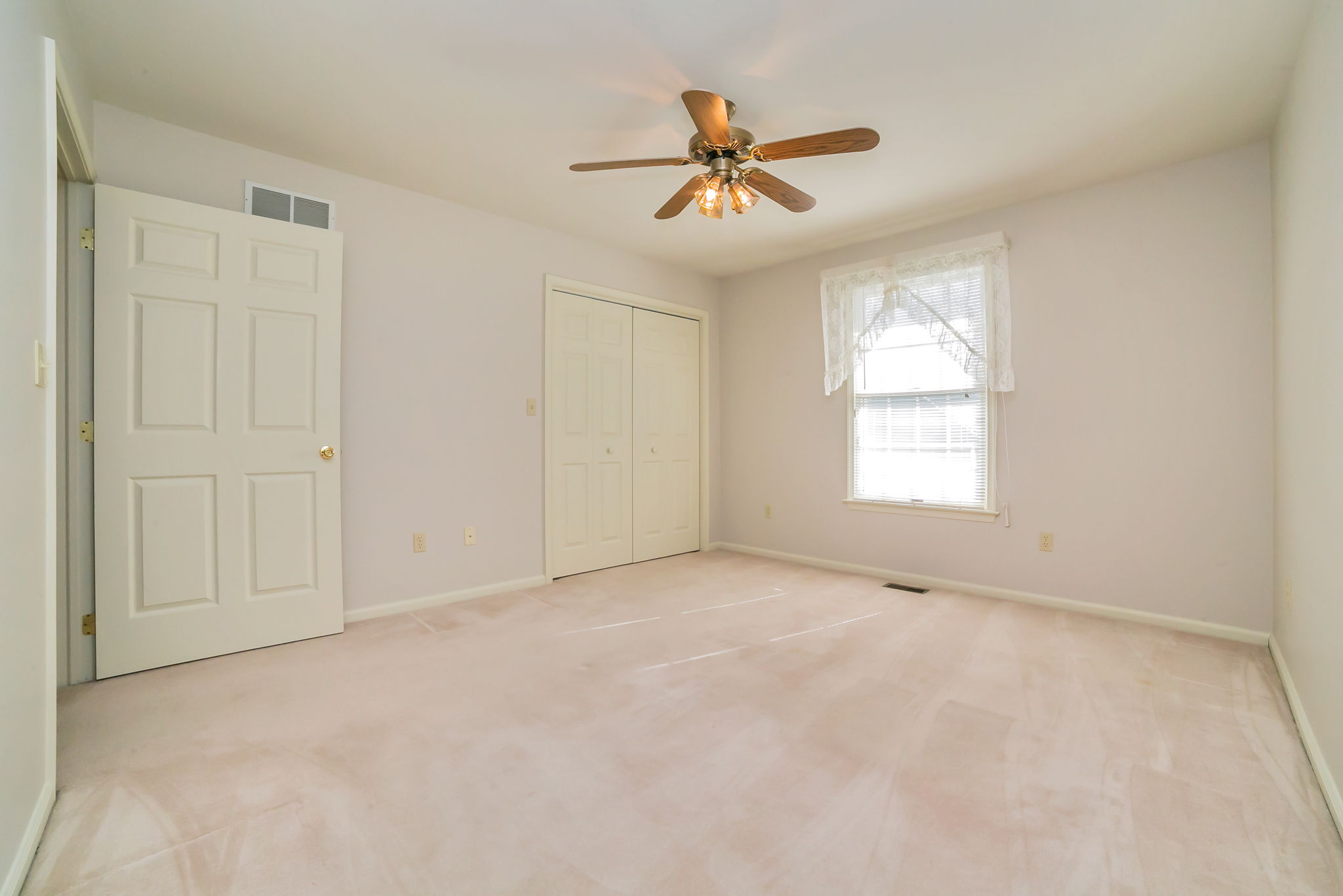  1662 Kevin Dr, Bethlehem, PA 18015, US Photo 23