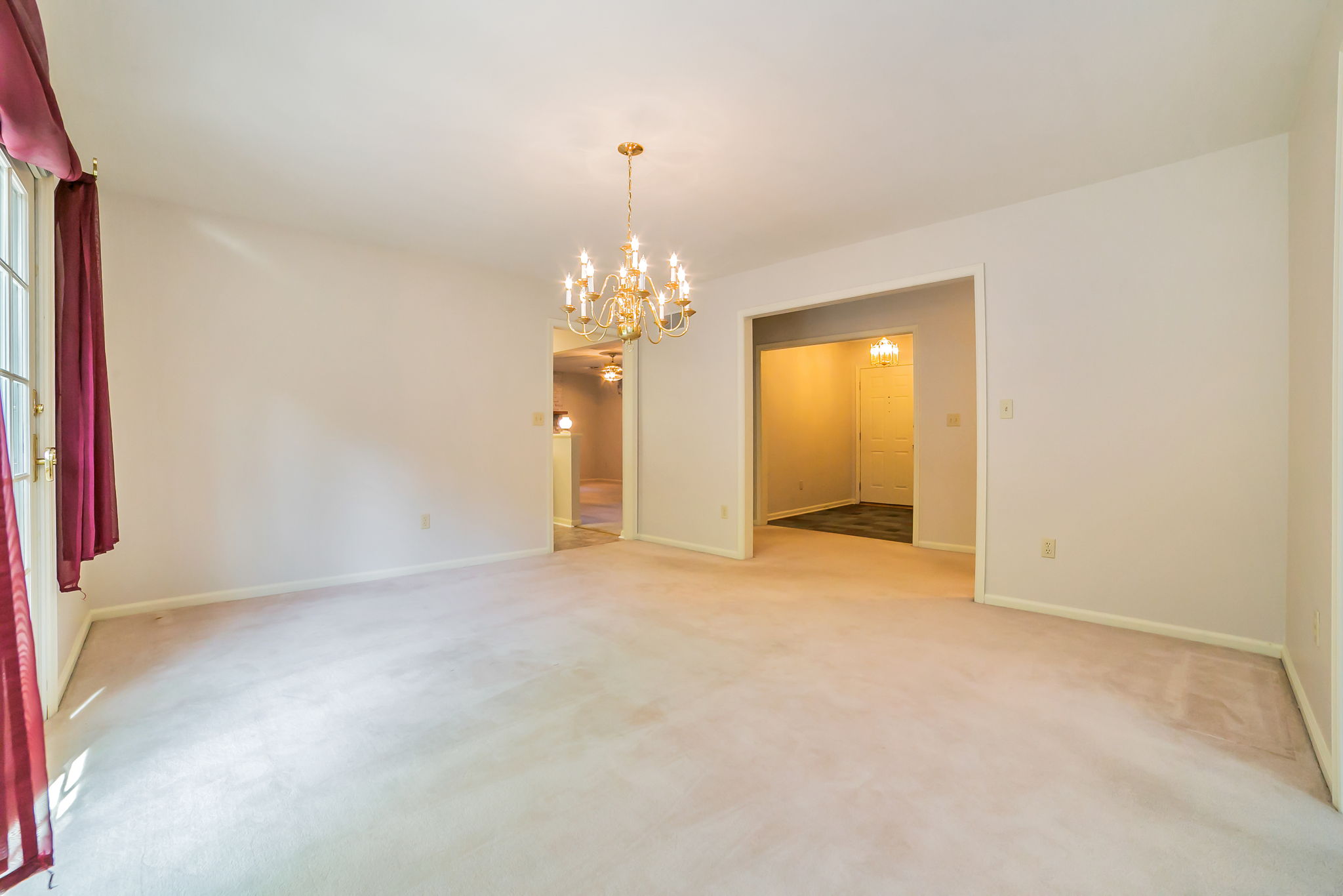  1662 Kevin Dr, Bethlehem, PA 18015, US Photo 4