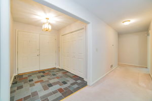  1662 Kevin Dr, Bethlehem, PA 18015, US Photo 2