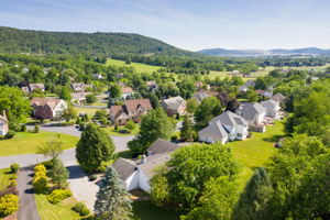  1662 Kevin Dr, Bethlehem, PA 18015, US Photo 43