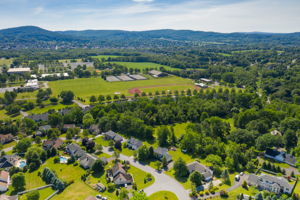  1662 Kevin Dr, Bethlehem, PA 18015, US Photo 44