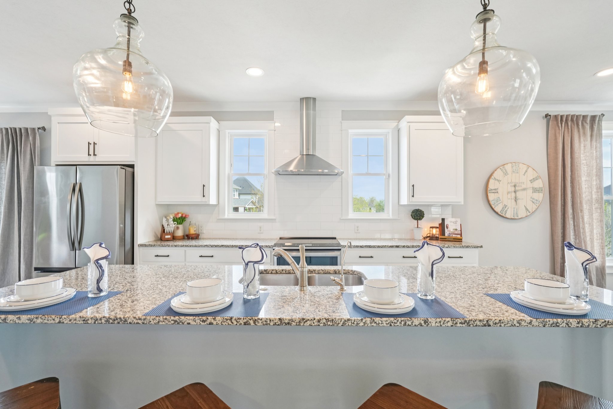 Holly Oak Dr-S1404-015.jpg