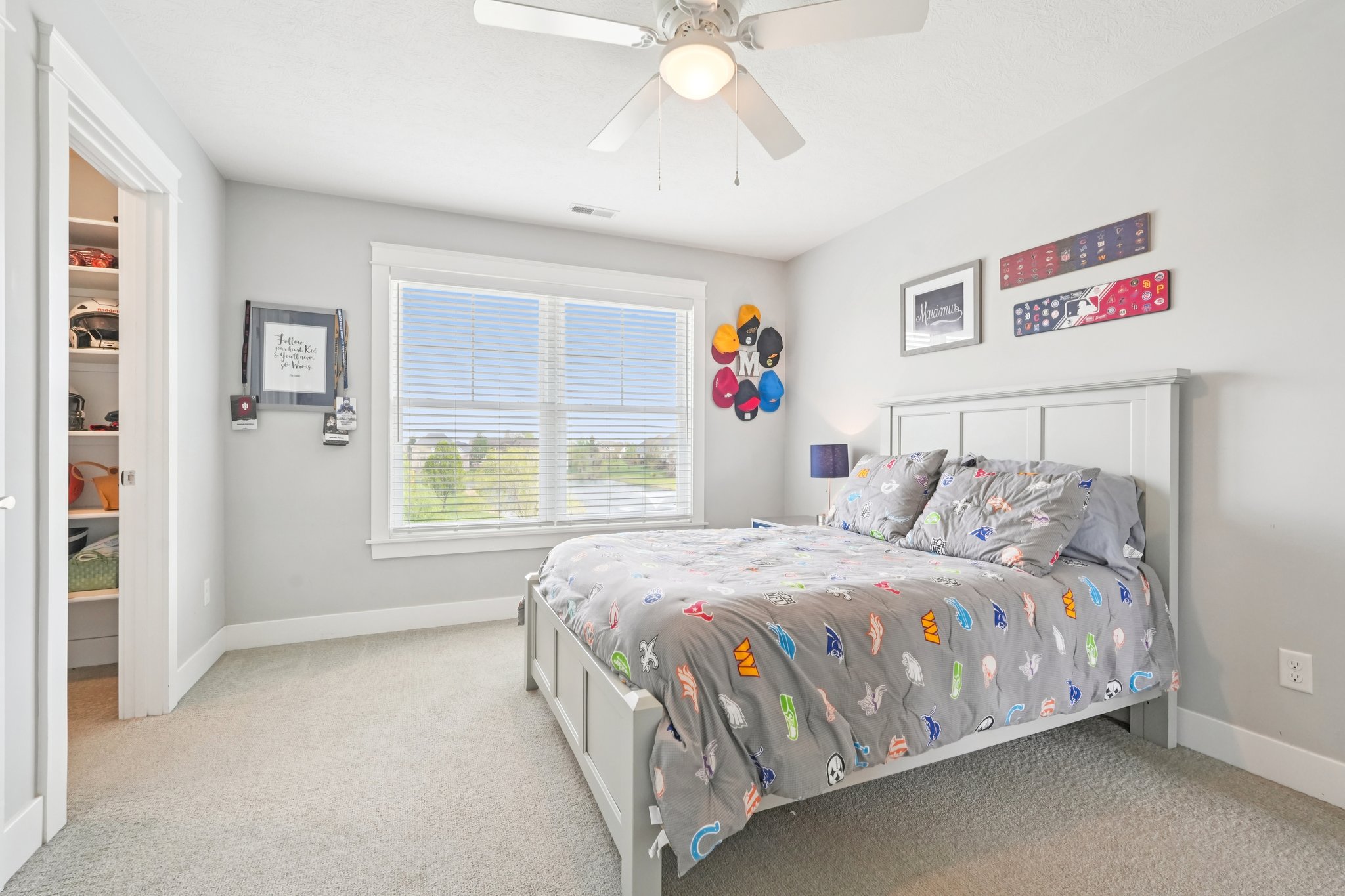 Holly Oak Dr-S1404-039.jpg