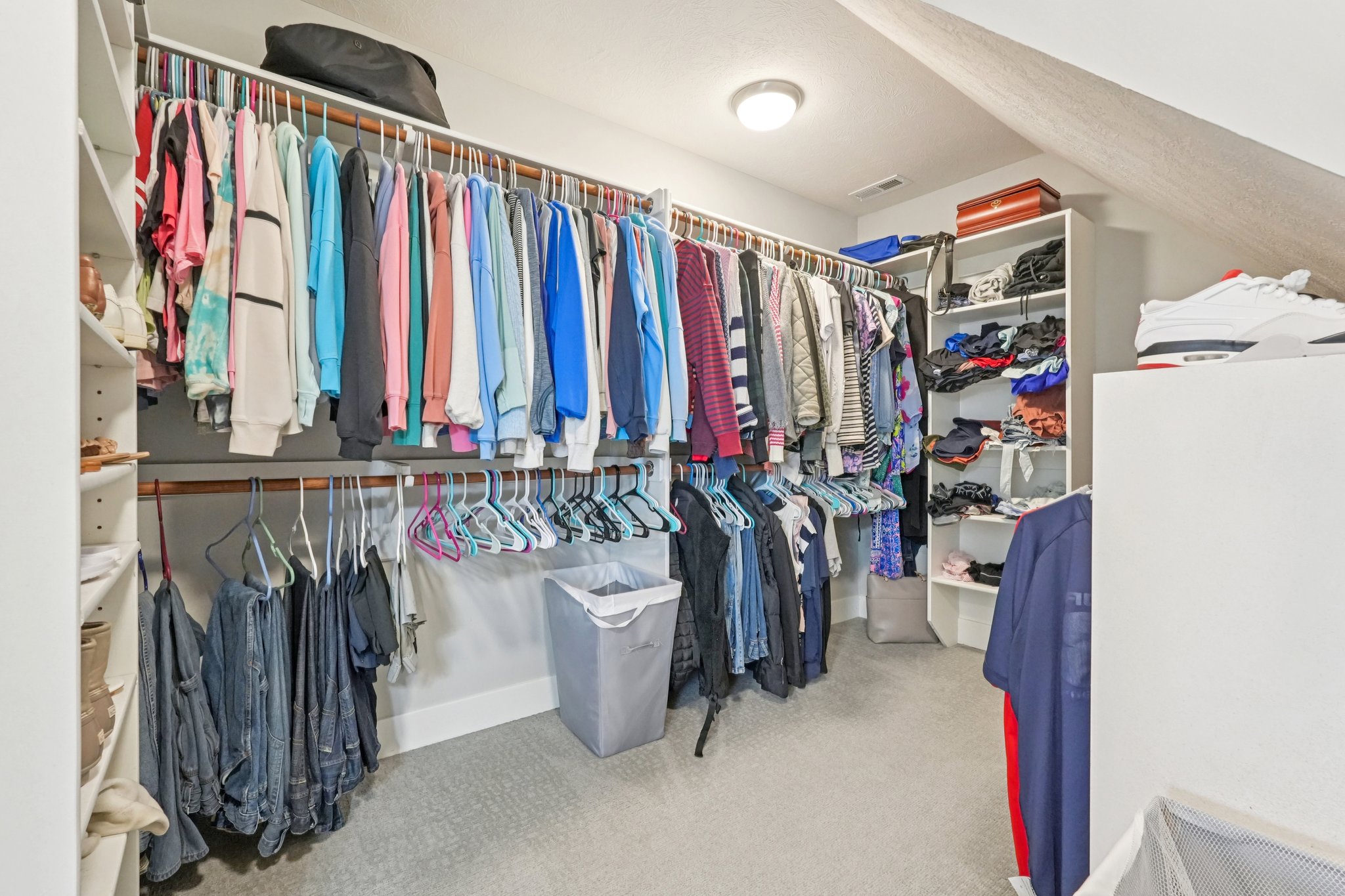 Holly Oak Dr-S1404-065.jpg