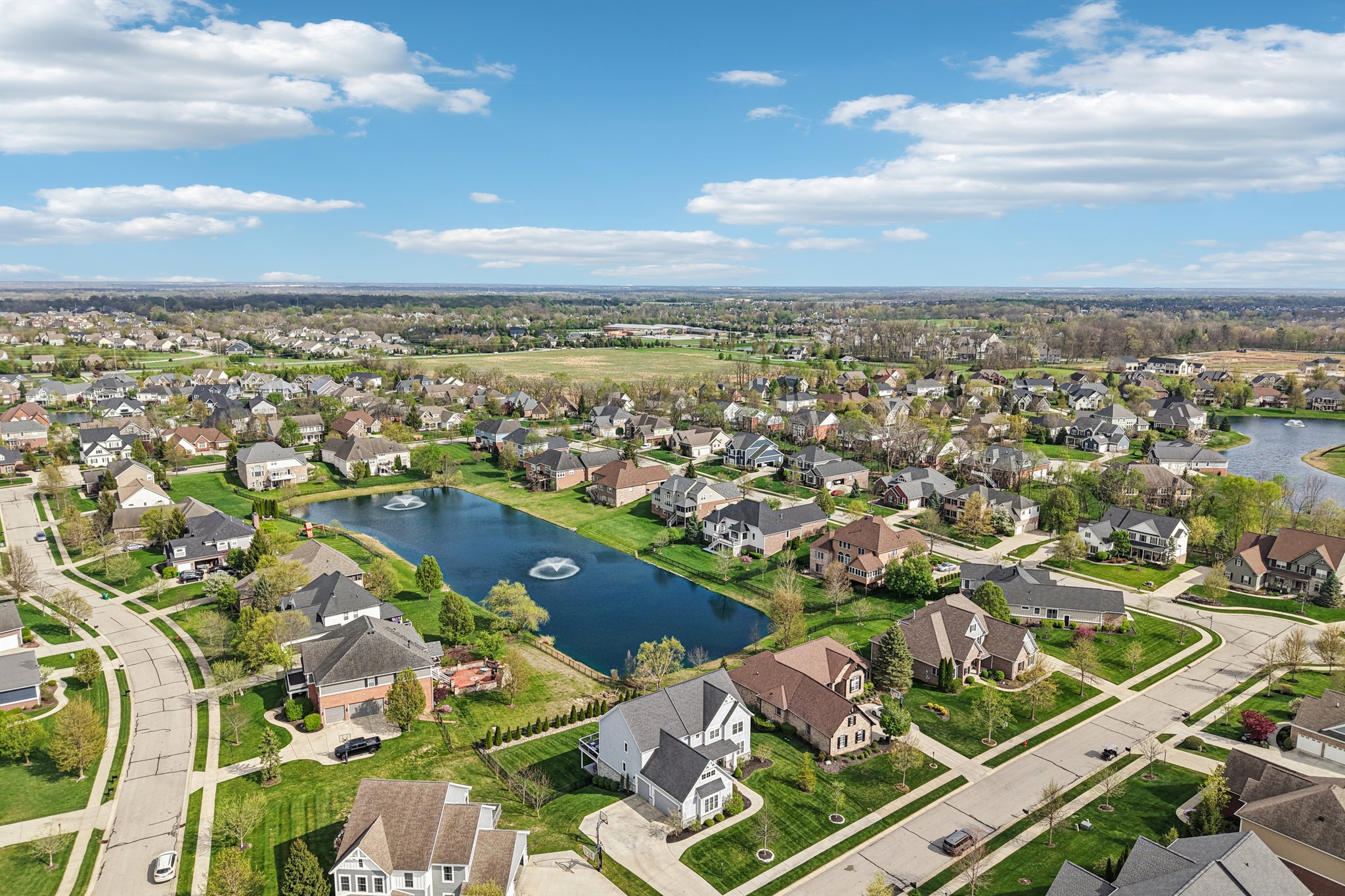 Holly Oak Dr-S1404-110.jpg