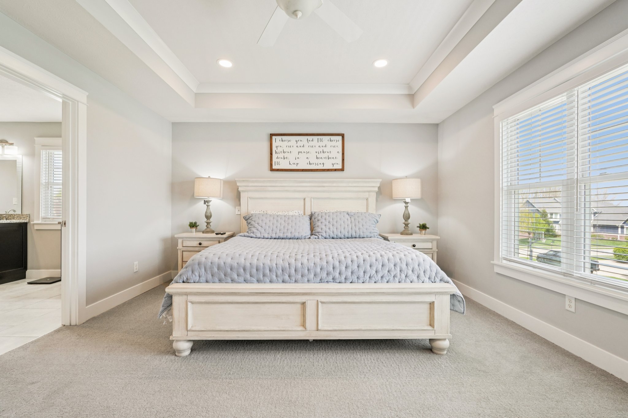 Holly Oak Dr-S1404-068r.jpg