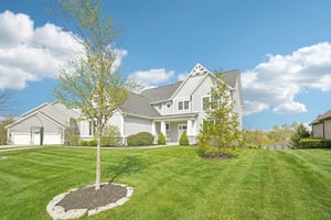 Holly Oak Dr-S1404-002.jpg