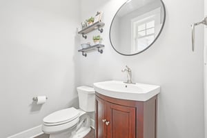 Holly Oak Dr-S1404-022.jpg