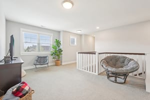 Holly Oak Dr-S1404-035.jpg