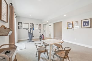 Holly Oak Dr-S1404-085.jpg