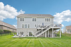 Holly Oak Dr-S1404-102.jpg