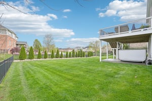 Holly Oak Dr-S1404-104.jpg