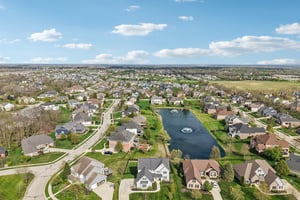 Holly Oak Dr-S1404-111.jpg