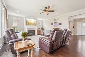 Holly Oak Dr-S1404-008r.jpg