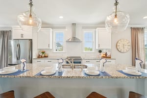 Holly Oak Dr-S1404-015r.jpg