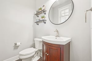 Holly Oak Dr-S1404-022r.jpg