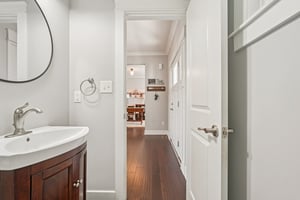 Holly Oak Dr-S1404-023r.jpg