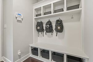 Holly Oak Dr-S1404-031r.jpg