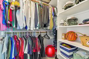 Holly Oak Dr-S1404-040r.jpg