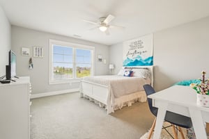 Holly Oak Dr-S1404-047r.jpg