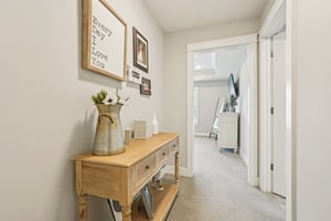 Holly Oak Dr-S1404-057r.jpg