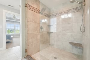 Holly Oak Dr-S1404-063r.jpg