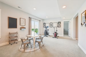 Holly Oak Dr-S1404-083r.jpg