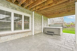 Holly Oak Dr-S1404-094r.jpg