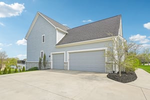 Holly Oak Dr-S1404-106r.jpg