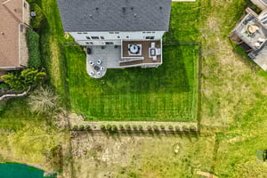 Holly Oak Dr-S1404-124r.jpg