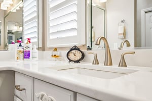 Duffy Loop-S2409-024.jpg