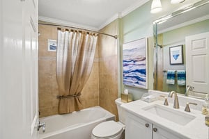 Duffy Loop-S2409-028.jpg