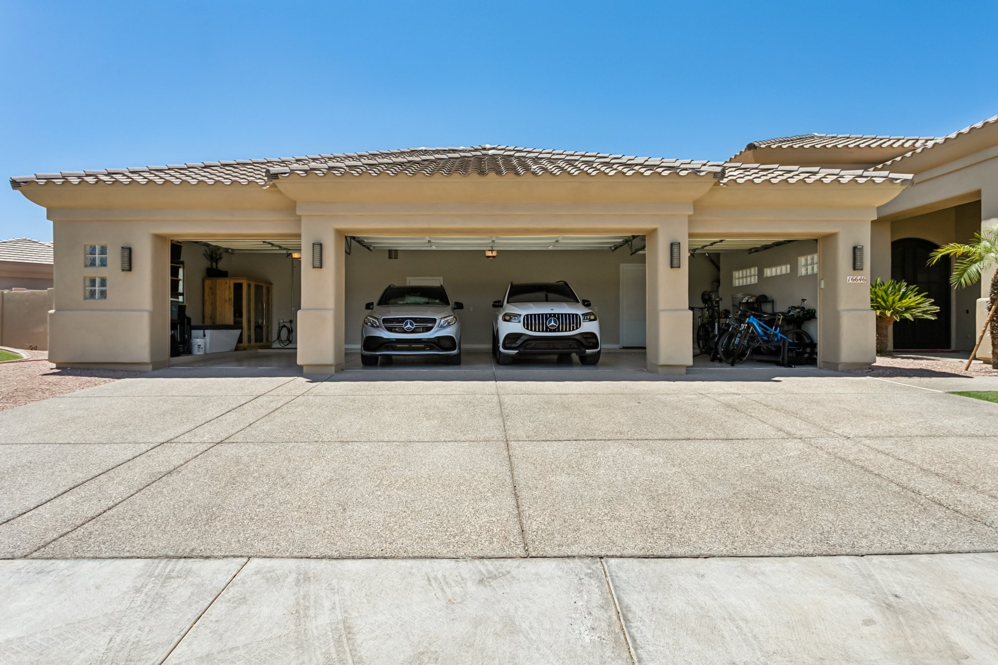 16646 S Mountain Stone Trail, Phoenix, AZ 85048 - 052.jpg