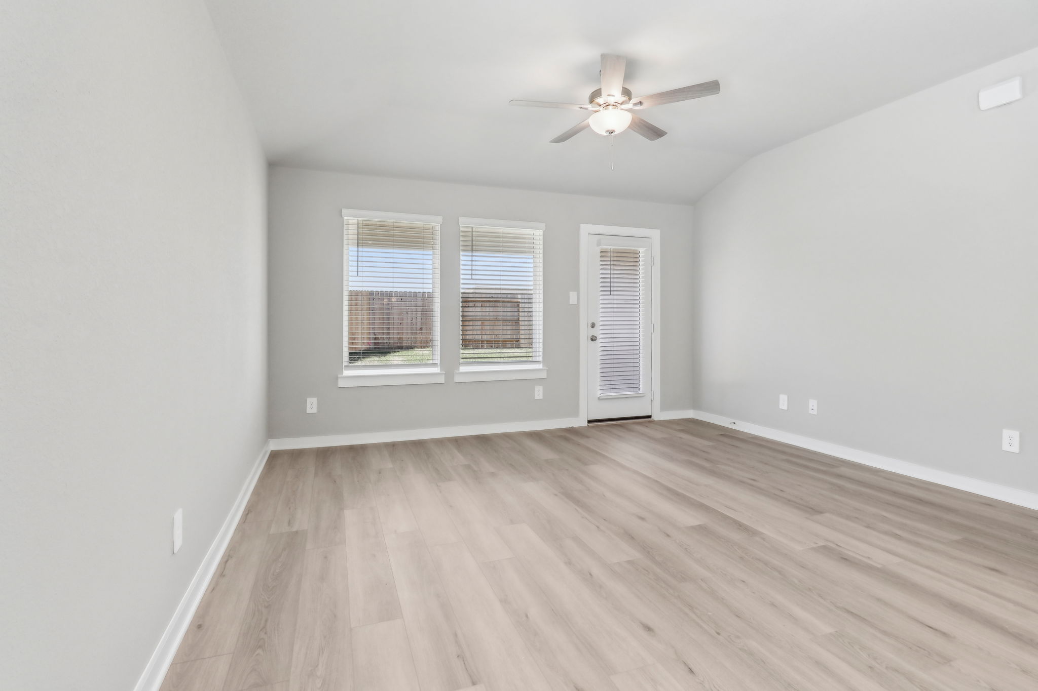 Houston - Mavera - 16648 Sterling Clf St, Conroe, TX 77302 - 006