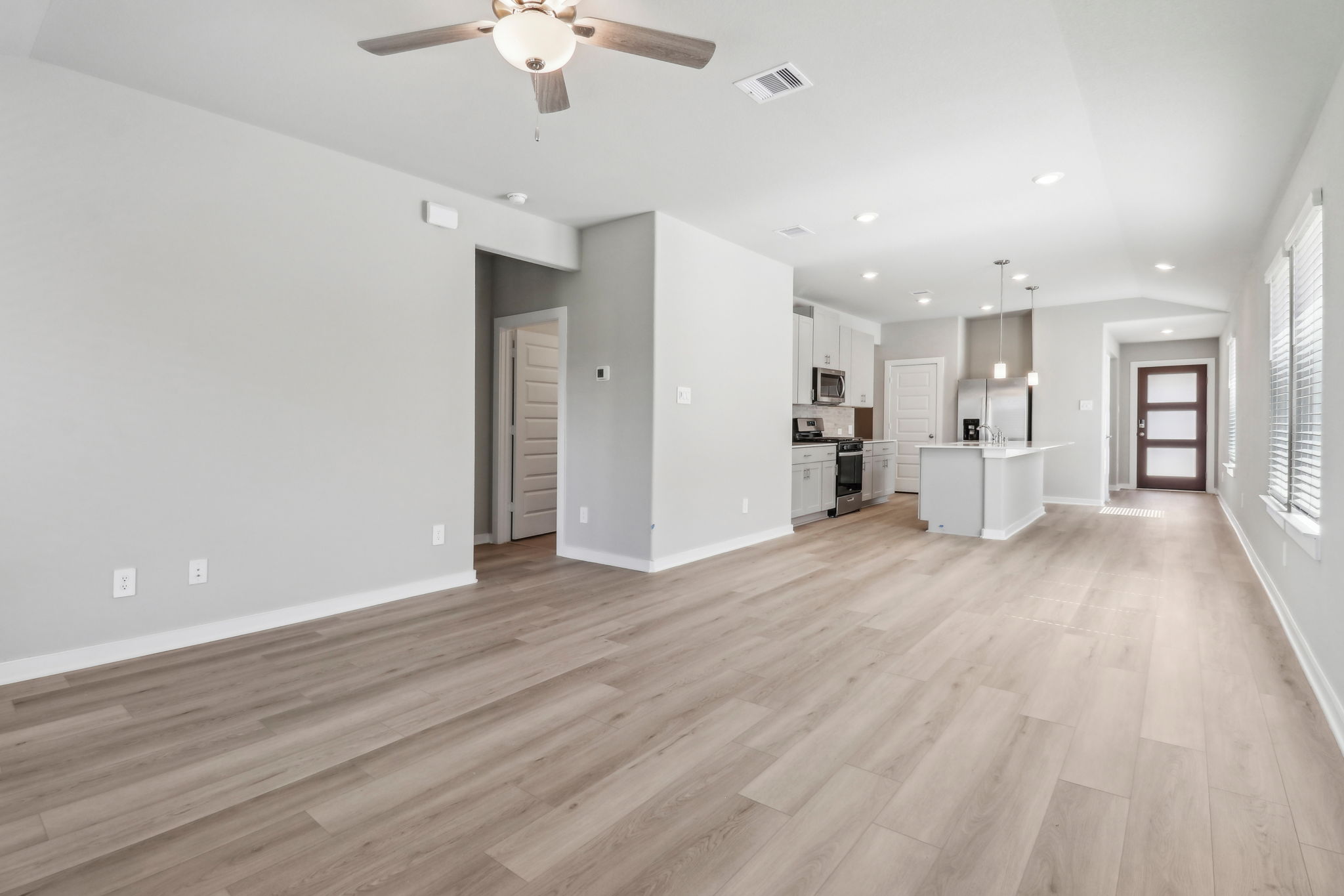 Houston - Mavera - 16648 Sterling Clf St, Conroe, TX 77302 - 007