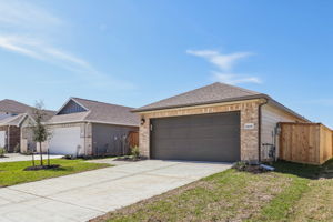 Houston - Mavera - 16648 Sterling Clf St, Conroe, TX 77302 - 002