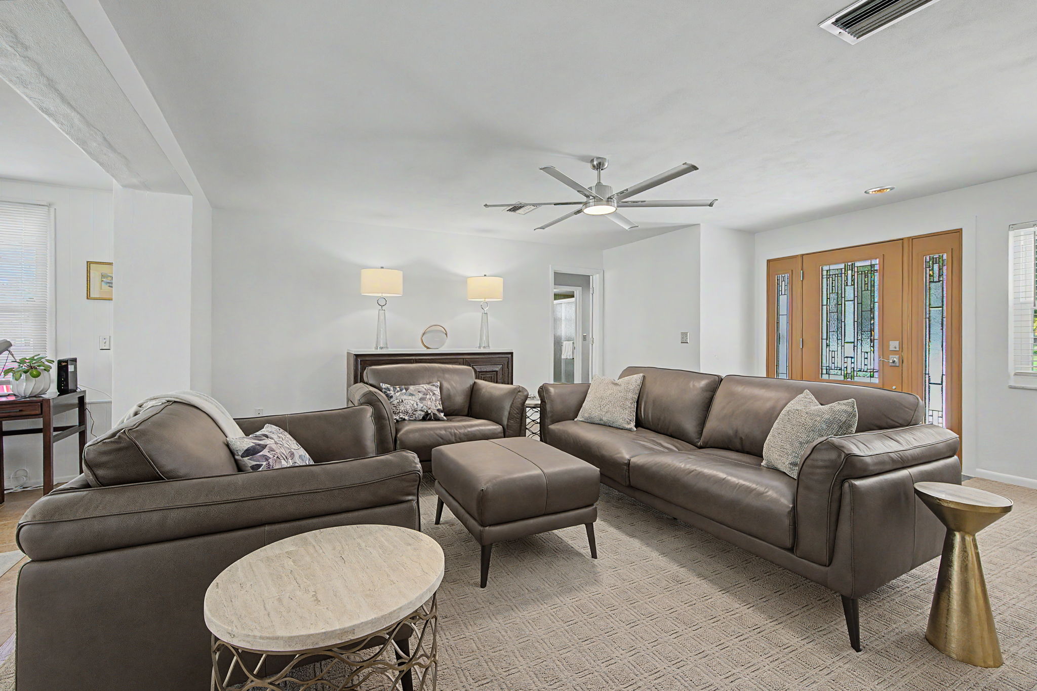 Living Room1a