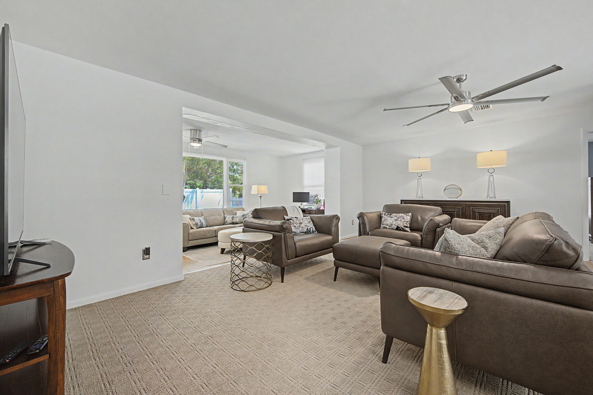 Living Room4a