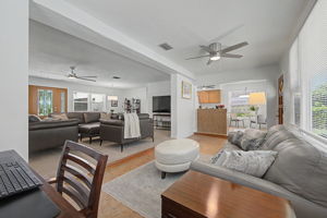 Family Room3b