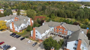  Photo 0