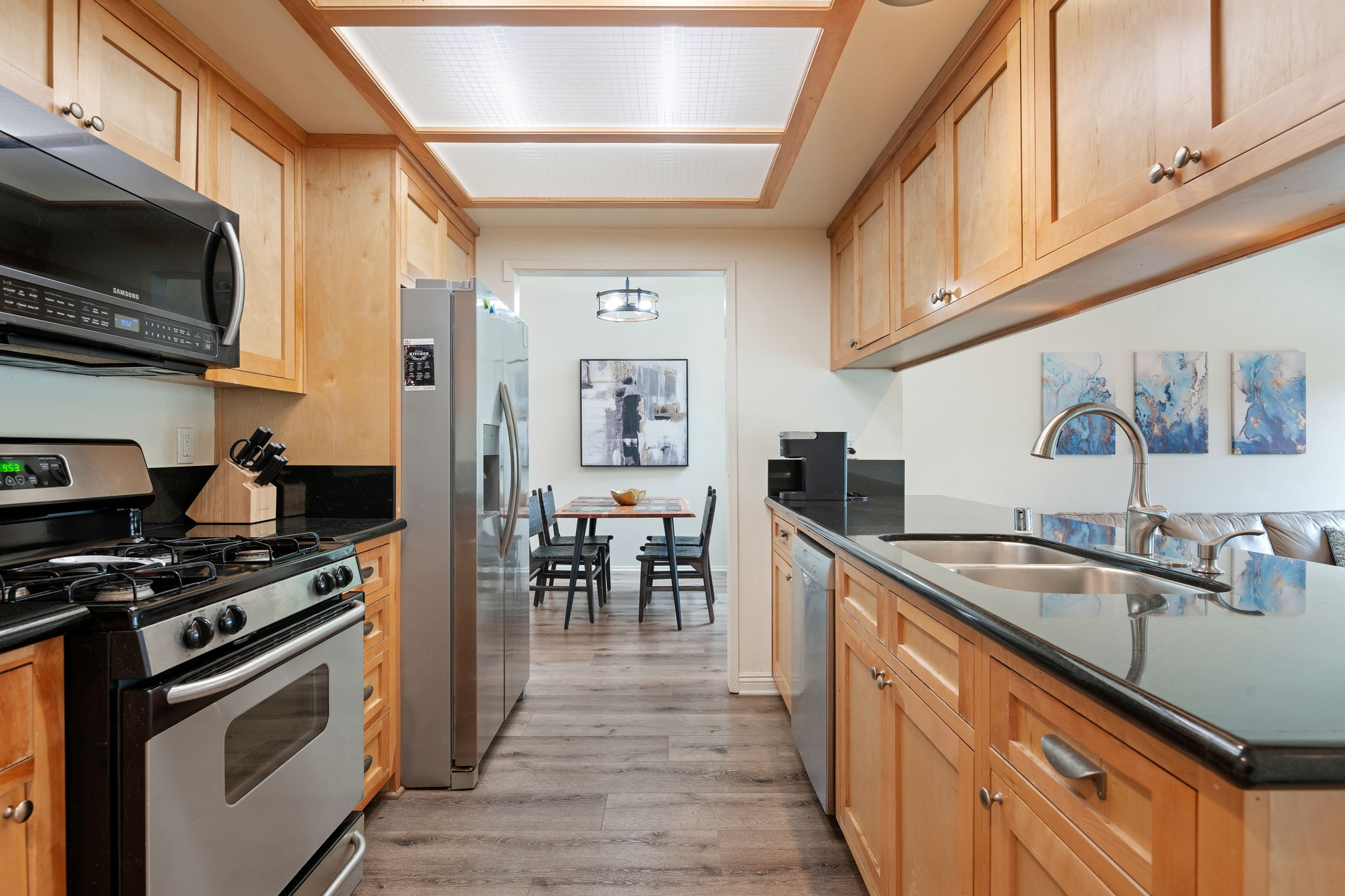 11-Kitchen